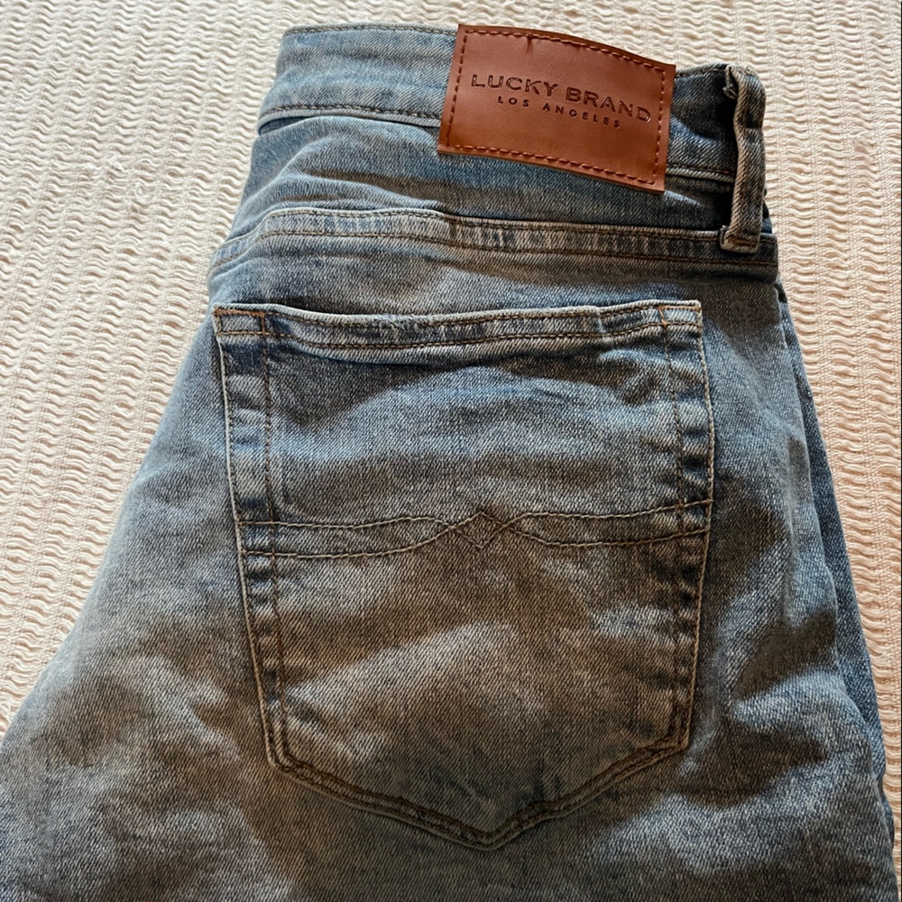Lucky brand shorts, size 10